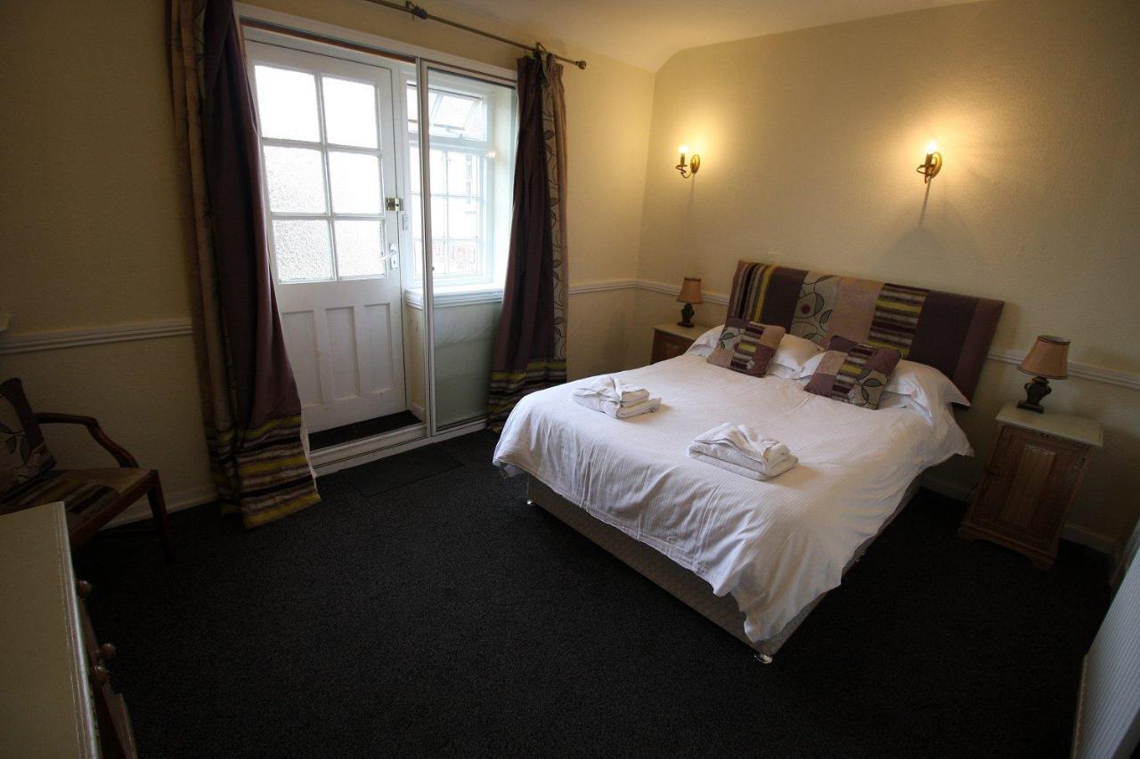 Hotel The White Hart Whitchurch  Zimmer foto